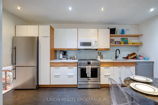 Additional image 12 of 50 Battenberg Ave Unit 4