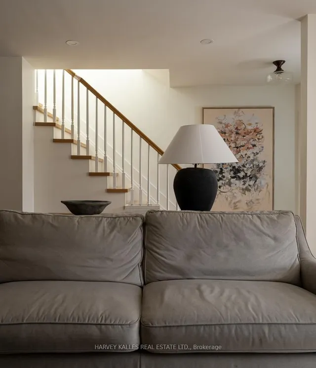 Additional image 13 of 516 St Clements Ave