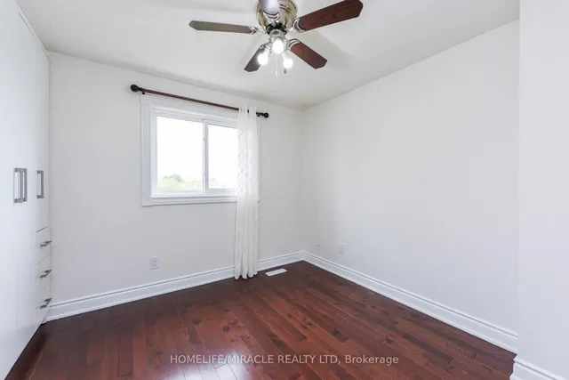 Additional image 22 of 40 Calmist Cres