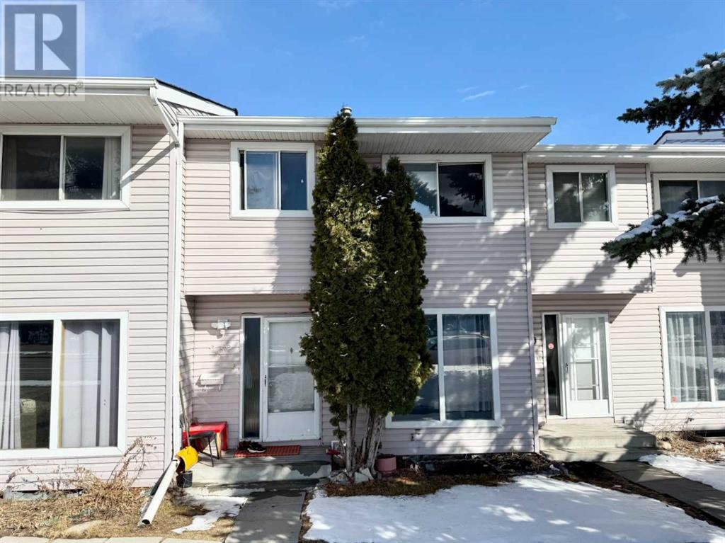 232 Marlborough Way NE|Calgary, Alberta T2A6R9