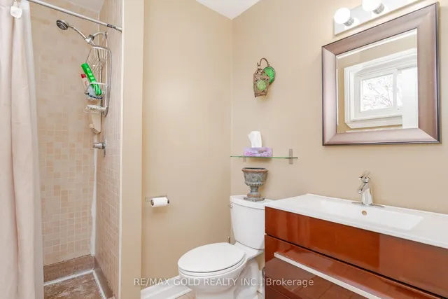 Additional image 26 of 16 Dudley Pl