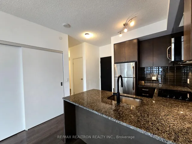 Additional image 9 of 89 Dunfield Ave Unit 803