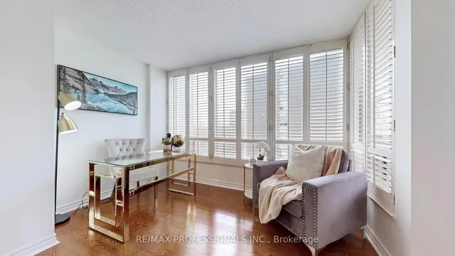 Additional image 4 of 1300 Islington Ave Unit 408