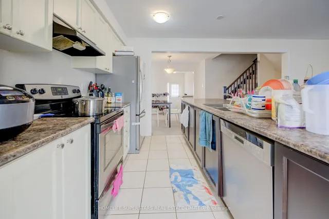 Additional image 12 of 256 Apple Hill Cres