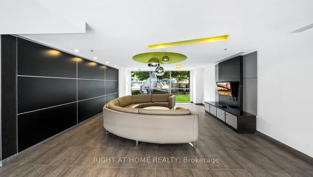 Additional image 13 of 100 Western Battery Rd Unit 806