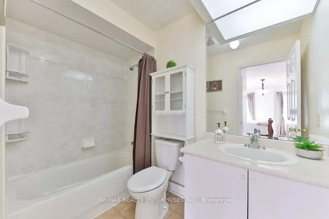 Additional image 22 of 455 Apache Crt Unit 52