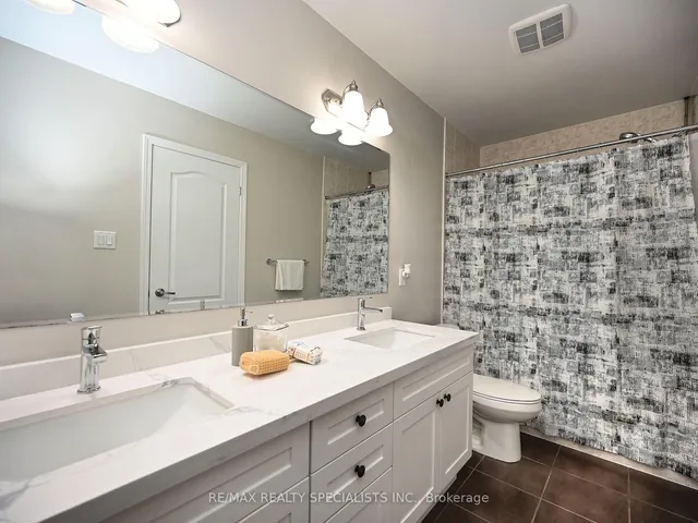 Additional image 41 of 82 Suitor Crt