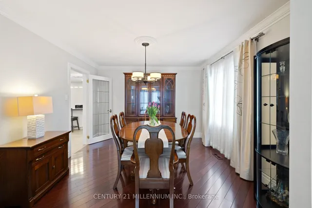 Additional image 16 of 4 Marchmount Cres