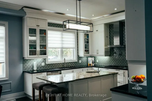 Additional image 5 of 11 Fairmont Clse