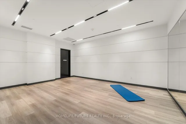 Additional image 31 of 60 George Butchart Dr Unit 718