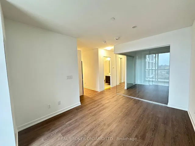 Additional image 8 of 3100 Keele St Unit 443