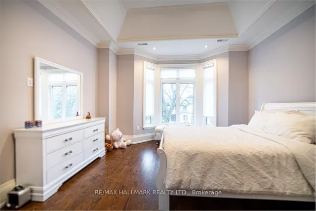 Additional image 26 of 48 Hurlingham Cres