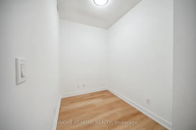 Additional image 10 of 225 Sackville St Unit 1005