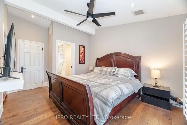 Additional image 11 of 90 Mountain Ave