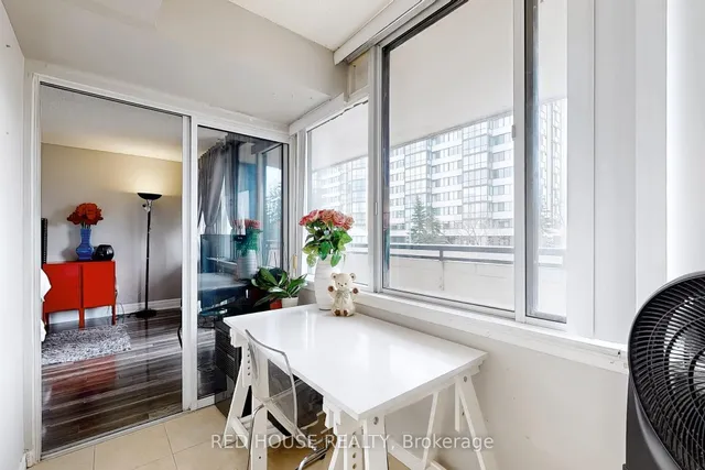 Additional image 14 of 10 Markbrook Lane Unit 206