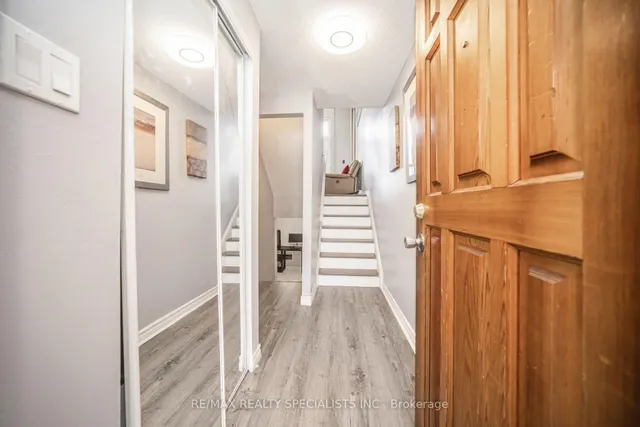 Additional image 6 of 20 Darras Crt