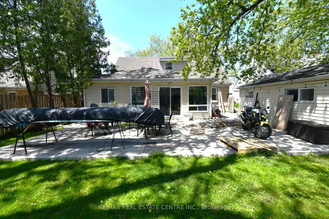 Additional image 8 of 2070 Churchill Ave