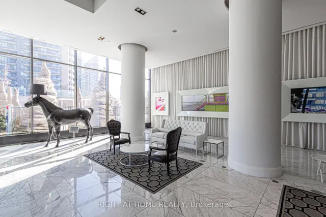 Additional image 3 of 88 Park Lawn Rd Unit 2605