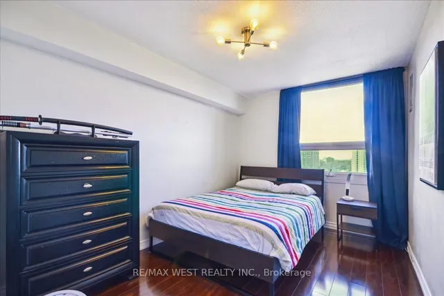 Additional image 9 of 625 The West Mall N/A Unit 1009