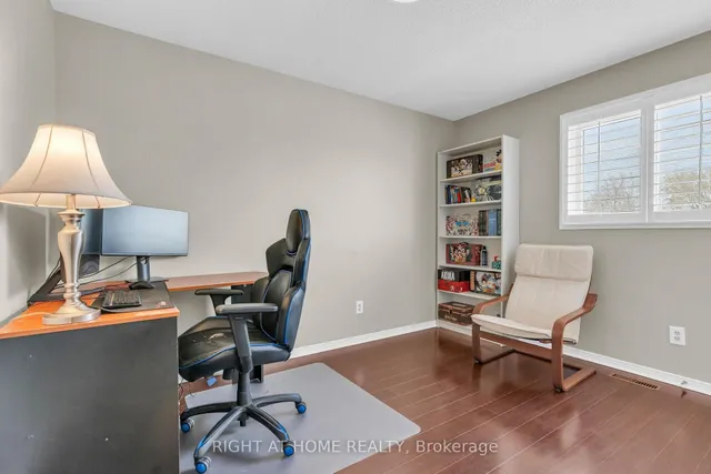 Additional image 36 of 1595 Meadowfield Cres