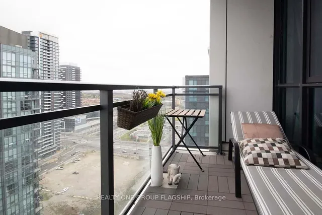 Additional image 16 of 75 Eglinton Ave Unit 2408
