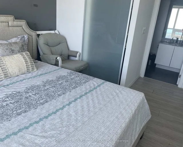 Additional image 22 of 150 East Liberty St Unit 2105