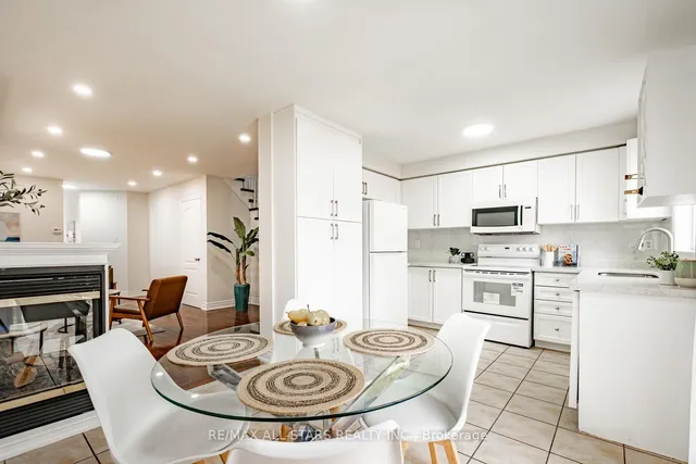 Additional image 14 of 126 Lake Louise Dr