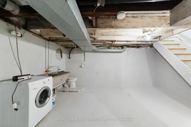 Additional image 40 of 63 Robinson St