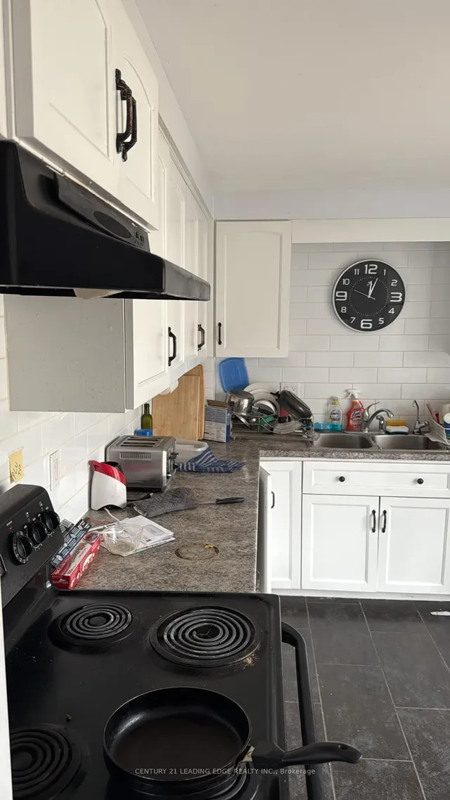 Additional image 6 of 257 Morgan Ave