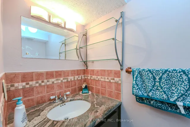 Additional image 29 of 2 Charters Rd