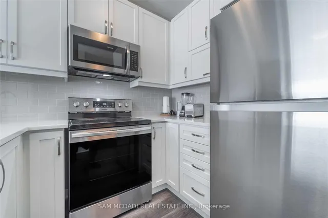 Additional image 13 of 102 Grovewood Common Cres Unit 319