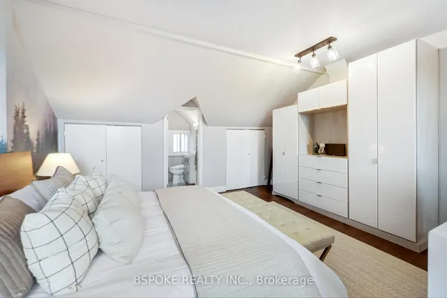 Additional image 21 of 293 Withrow Ave