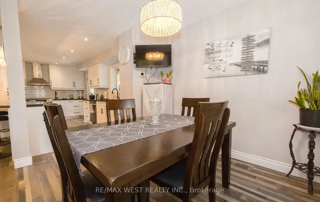 Additional image 11 of 7110 Codlin Ave