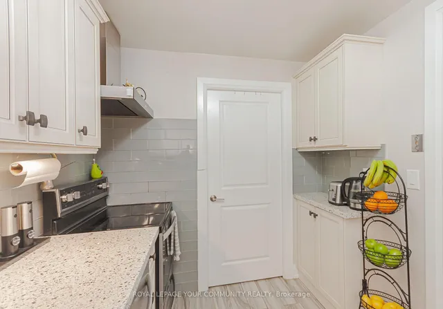 Additional image 18 of 475 The West Mall N/A Unit 714