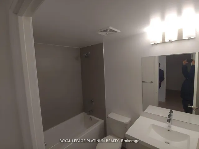 Additional image 16 of 286 Main St Unit 1706