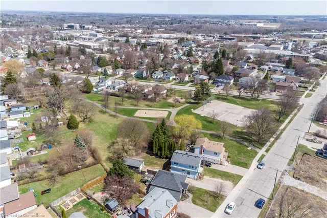 Additional image 31 of 778 Guelph St