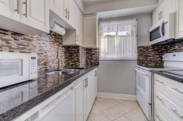 Additional image 19 of 98 Tulip Dr