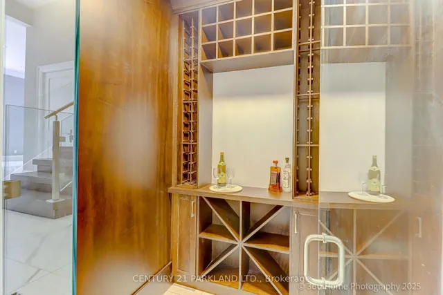 Additional image 39 of 311 Churchill Ave