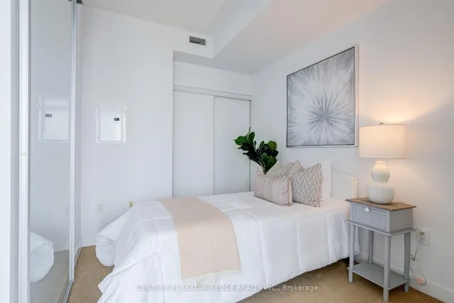 Additional image 39 of 25 Capreol Crt Unit 3206