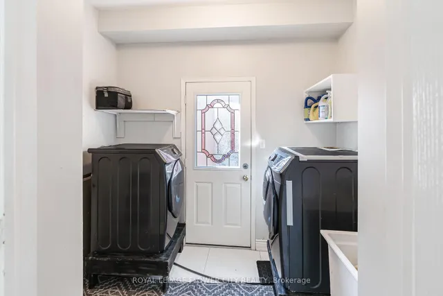 Additional image 20 of 47 Ribbon Dr