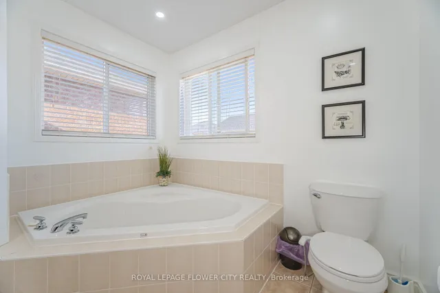 Additional image 25 of 36 Ranchero Dr