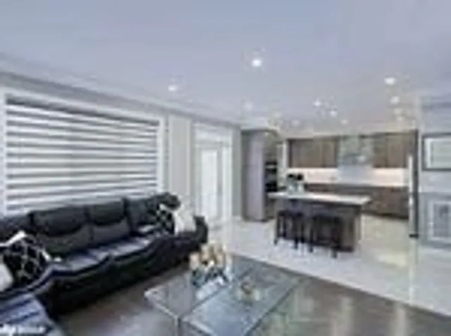 Additional image 6 of 42 Ferdinand Dr