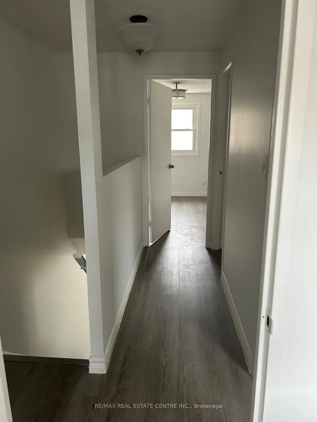 Additional image 16 of 420 Pioneer Dr Unit 3