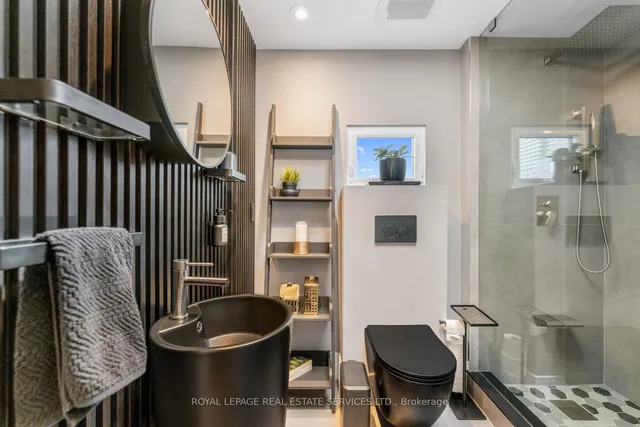 Additional image 27 of 719 St Clarens Ave