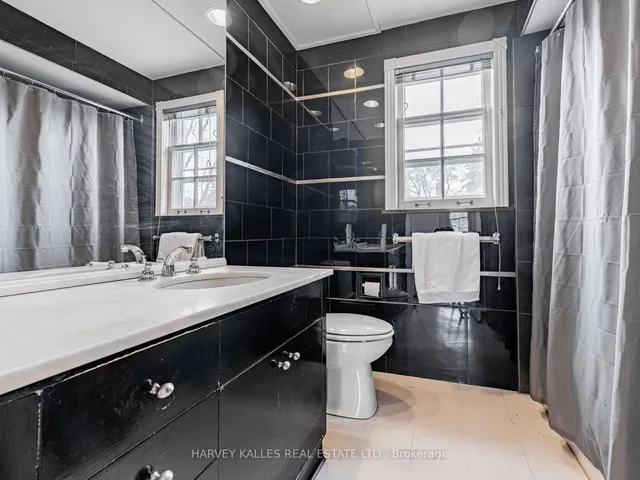 Additional image 34 of 2 Silverwood Ave