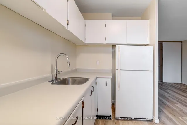 Additional image 23 of 40 Homewood Ave Unit 1011