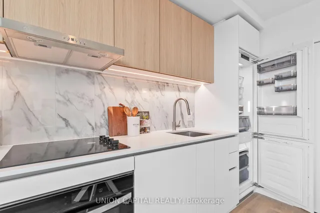 Additional image 8 of 1100 Sheppard Ave Unit PH06