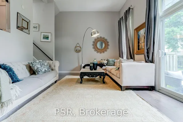 50 Verne Cres Unit 22