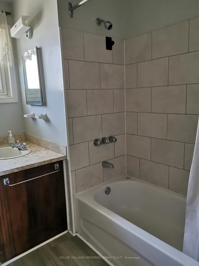 Additional image 9 of 389 Williams Ave