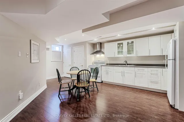 Additional image 31 of 1507 Stewart Cres